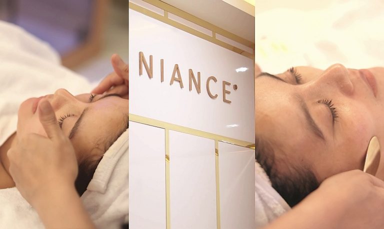 Sesi perawatan wajah NIANCE dan interior Beauty Lounge di Jakarta